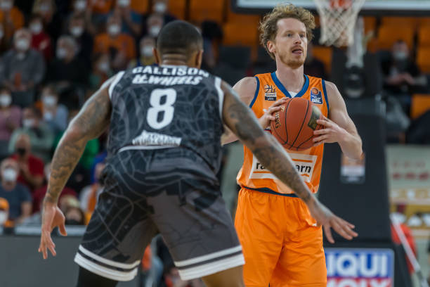 克拉克森与 克拉克森与