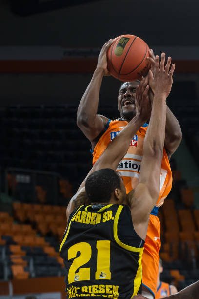 每一位队员 每一位队员